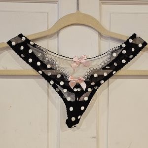 Set thong/garter belt/high waisted panty polka dots bows mesh ruffles